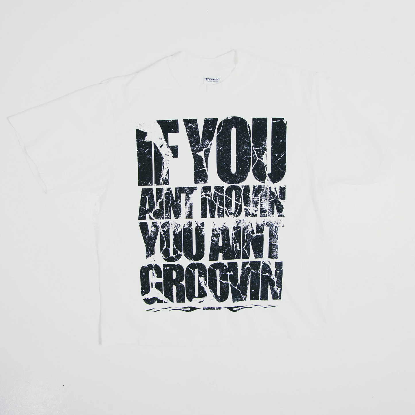 groovers grid groovin' tee